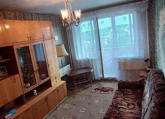 Продажа 1-комнатной квартиры, 33 м2, Златоуст, проспект имени Ю.А. Гагарина, 1-я линия, 20