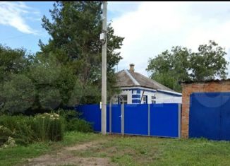 Продается дом, 75 м2, станица Ленинградская, Октябрьская площадь