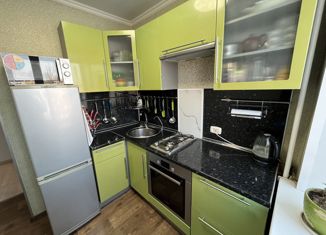 Четырехкомнатная квартира на продажу, 61.3 м2, Тольятти, улица Громовой, 24, Комсомольский район