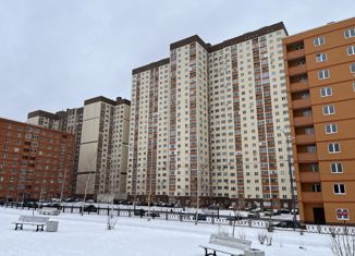 Продам 2-ком. квартиру, 60.1 м2, Саратов, проспект Героев Отечества, 6А, жилой район Солнечный-2