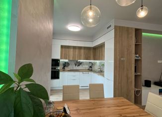 Продается 4-ком. квартира, 100 м2, Москва, ЖК Квартал на Никулинской, Никулинская улица, 8к3