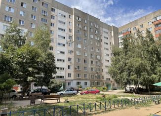 Продается 2-комнатная квартира, 52.8 м2, Саратовская область, Ленинградская улица, 5