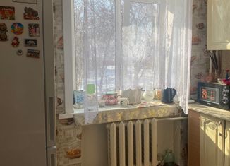 Продажа трехкомнатной квартиры, 58 м2, село Томичи, Комсомольская улица, 2