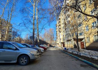 Продажа 3-комнатной квартиры, 62.1 м2, Новосибирск, улица Кошурникова, 39, метро Золотая Нива