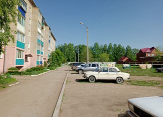 4-комнатная квартира на продажу, 76 м2, село Субханкулово, Южная улица, 11