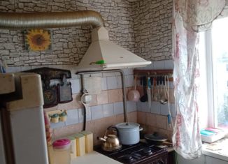 Продаю 2-комнатную квартиру, 45.5 м2, Полевской, улица Победы, 19