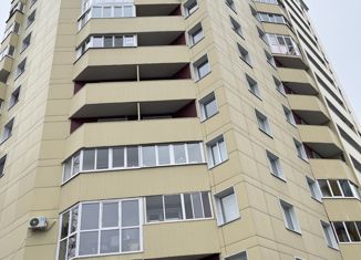 Продаю 3-ком. квартиру, 79 м2, Пермь, улица Калинина, 66, ЖК Золотой