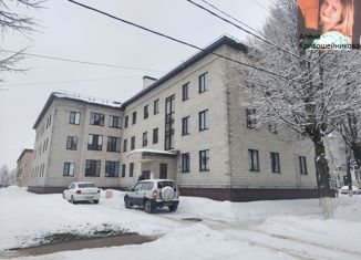 Продается 2-комнатная квартира, 43.4 м2, Жуков, улица Гурьянова, 11