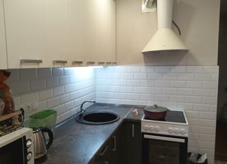 Продается четырехкомнатная квартира, 80 м2, Тольятти, Майский проезд, 11, Комсомольский район