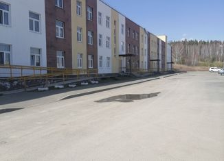 Продажа 2-комнатной квартиры, 39.6 м2, Дегтярск, улица Фурманова, 39