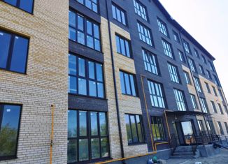 Продается двухкомнатная квартира, 76.1 м2, село Новобессергеневка, улица Н.П. Овчарова, 11к1