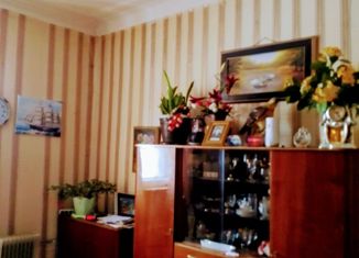 Продаю 2-ком. квартиру, 59 м2, Иркутск, Ленинский округ, Украинская улица, 11