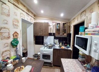 Продажа 2-ком. квартиры, 40 м2, Гулькевичи, улица Тимирязева, 19