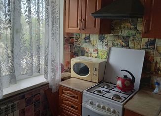 Двухкомнатная квартира на продажу, 40.8 м2, посёлок городского типа Безенчук, Советская улица, 99