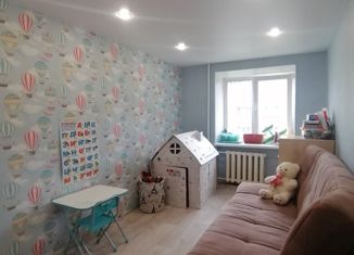 Двухкомнатная квартира на продажу, 43.9 м2, посёлок городского типа Звёздный, улица Бабичева, 13