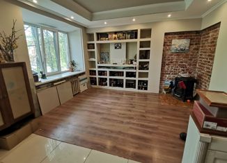 Продажа 3-ком. квартиры, 79.3 м2, Карабаново, Садовая улица, 4