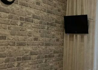 Продается 2-ком. квартира, 47 м2, Каменск-Шахтинский, Торговый проезд, 3