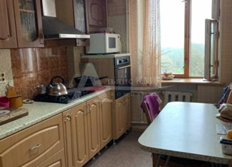 Продается 4-комнатная квартира, 75 м2, Минеральные Воды, проспект 22-го Партсъезда, 137