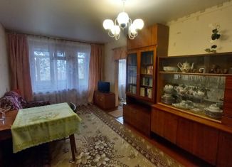 Продажа 2-комнатной квартиры, 43 м2, Ленинградская область, улица Калинина, 38