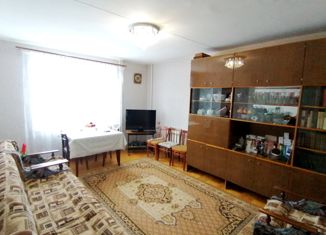 Продам четырехкомнатную квартиру, 68 м2, Ижевск, улица Карла Маркса, 126, Южный жилой район
