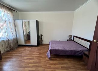 Продам 1-комнатную квартиру, 35 м2, Ставропольский край, улица Гагарина, 5