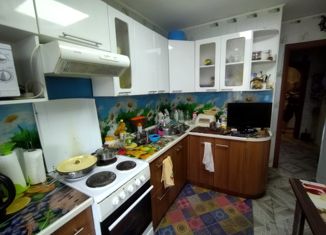 Продажа 3-ком. квартиры, 68 м2, Лесосибирск, 5-й микрорайон, 22