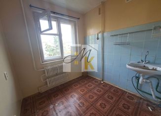 2-ком. квартира на продажу, 45 м2, Сосновый Бор, Солнечная улица, 17