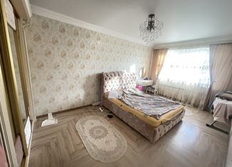 Трехкомнатная квартира на продажу, 75 м2, Дагестан, проспект М. Омарова, 6Б