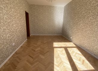 Продается 2-комнатная квартира, 54.1 м2, Москва, метро Авиамоторная, Красноказарменная улица, 23