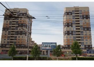 Продаю двухкомнатную квартиру, 64 м2, Новочебоксарск, улица Винокурова, 101