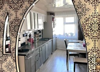 Продается 3-комнатная квартира, 62 м2, Якутск, улица Фёдора Попова, 14/4, микрорайон Рабочий Городок