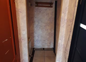 Продам 2-ком. квартиру, 48 м2, Гусь-Хрустальный, Курловская улица, 15