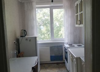 Продается 2-ком. квартира, 44.5 м2, рабочий поселок Линёво, Листвянская улица, 35