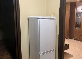 Продажа 2-ком. квартиры, 44.5 м2, Москва, район Солнцево, улица 50 лет Октября, 27к2