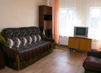 Продам 3-комнатную квартиру, 40 м2, поселок городского типа Карсун, улица Горького, 26