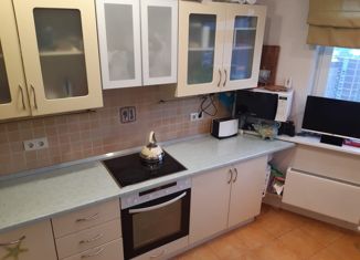 Продажа двухкомнатной квартиры, 51.7 м2, Москва, Митинская улица, 26, метро Митино