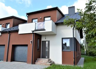 Продаю дом, 160 м2, Гвардейск, площадь Победы