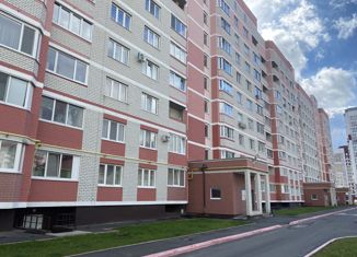 Продажа 2-ком. квартиры, 52 м2, Брянск, улица имени О.Н. Строкина, 3, ЖК Квартал Авиаторов