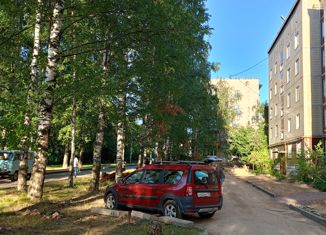 Двухкомнатная квартира на продажу, 60 м2, посёлок Тельмана, посёлок Тельмана, 48