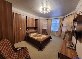 Трехкомнатная квартира на продажу, 93.1 м2, Москва, Измайловская площадь, 9к1, Измайловская площадь