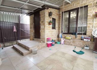 Продаю дом, 100 м2, село Кирилловка, Красная улица