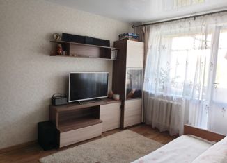 Продам двухкомнатную квартиру, 43.2 м2, Нижегородская область, улица Маршала Малиновского, 2