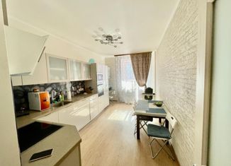 Продается 2-ком. квартира, 75.6 м2, Кудрово, Европейский проспект, 8