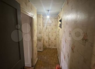 Продаю 2-комнатную квартиру, 42 м2, Минеральные Воды, улица Пушкина, 103