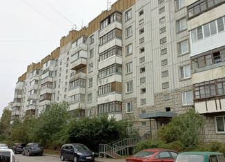 Продаю 2-комнатную квартиру, 51.1 м2, Выборг, Офицерская улица, 8