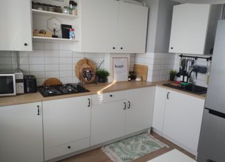 Продам 2-комнатную квартиру, 58 м2, Йошкар-Ола, улица Йывана Кырли, 33А, микрорайон Дружный