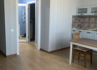 Продается квартира студия, 35 м2, Тюмень, улица Раушана Абдуллина, 2к1, ЖК Кристалл