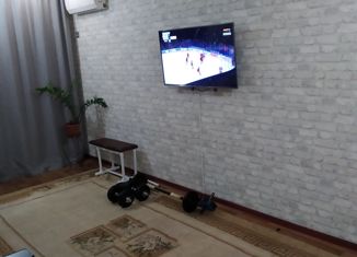 Продам 3-комнатную квартиру, 64.3 м2, Медногорск, улица Металлургов, 5