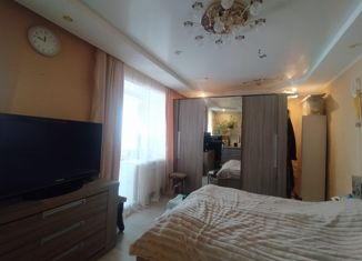 Продажа 4-комнатной квартиры, 79.9 м2, поселок Ленинский, Советская улица, 4