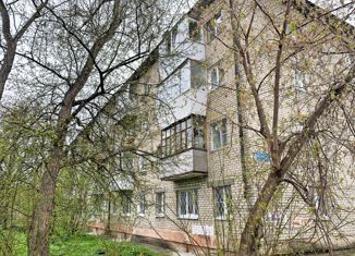 Продаю 2-комнатную квартиру, 42 м2, Среднеуральск, улица Калинина, 29А